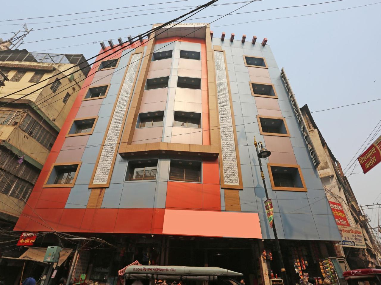 Oyo 10338 Hotel Aadesh Palace Váránasí Exteriér fotografie